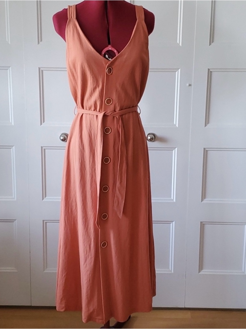Chic Coral Button-Front Maxi Dress Spring/Summer
